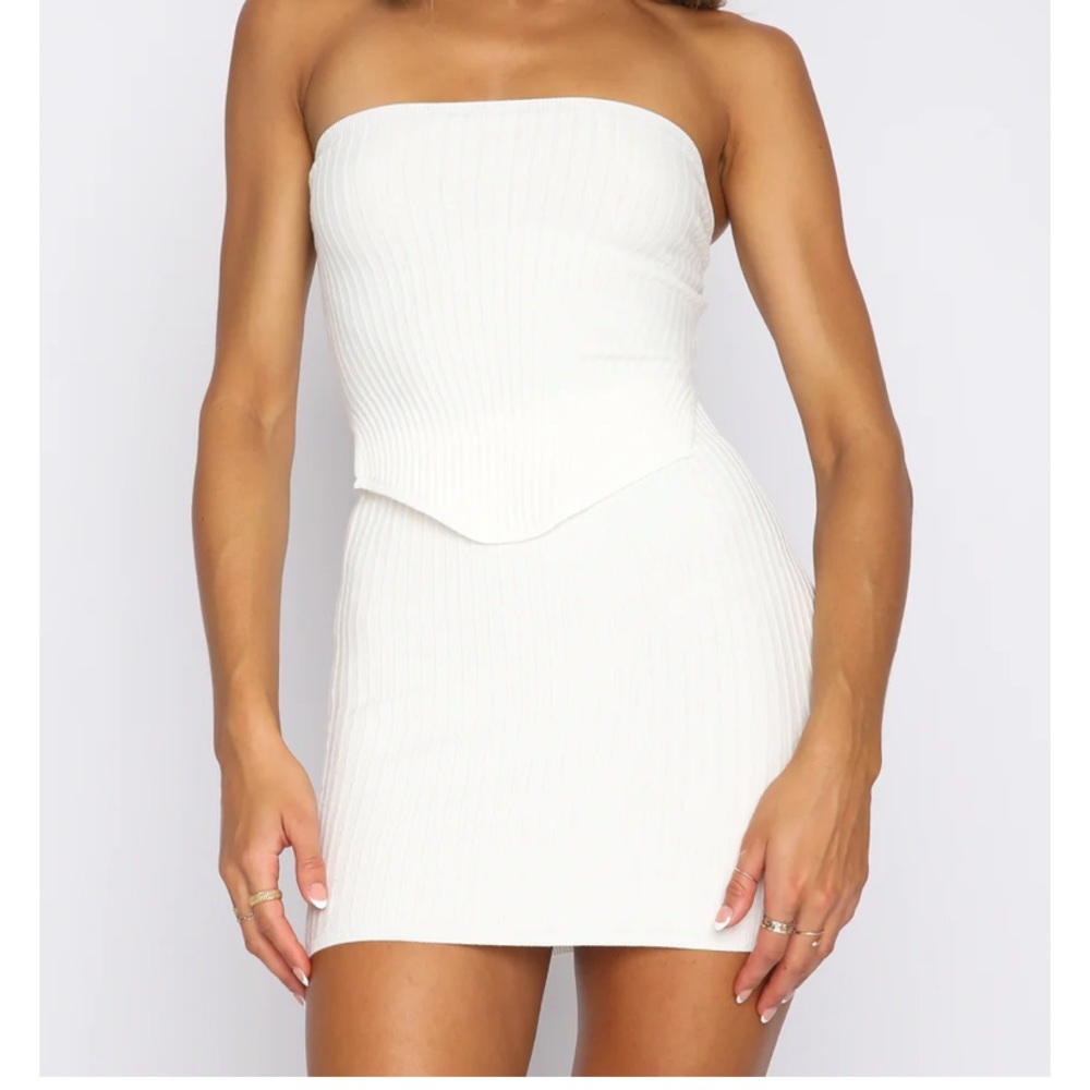 Two piece. White fox boutique. Worn once. Perfect condition and so flattering!